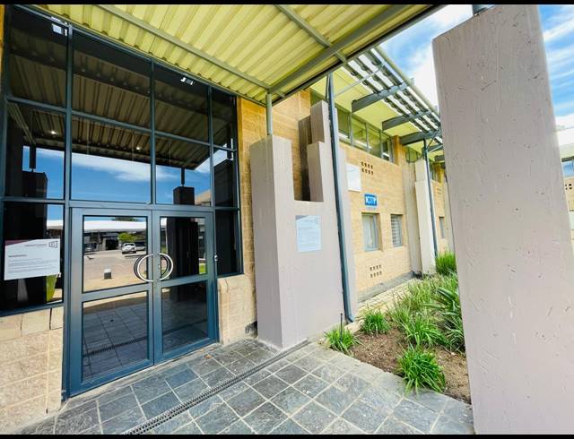 1,840M² OFFICE TO LET IN RANDJESPARK